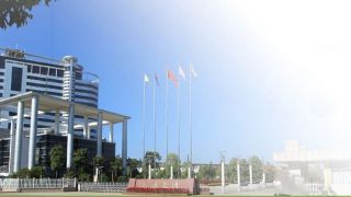 676,高管,護(hù)城河,組團(tuán),減速,主業(yè) 董事高管“組團(tuán)”減持676萬股  花園生物業(yè)績減速兩大主業(yè)仍有“護(hù)城河”