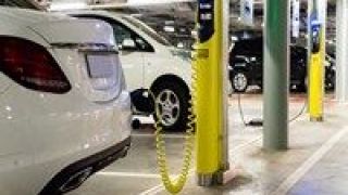 車企,工信部,準入,放寬,活力,激發 放寬門檻、激發活力 工信部修改新能源車企準入規定