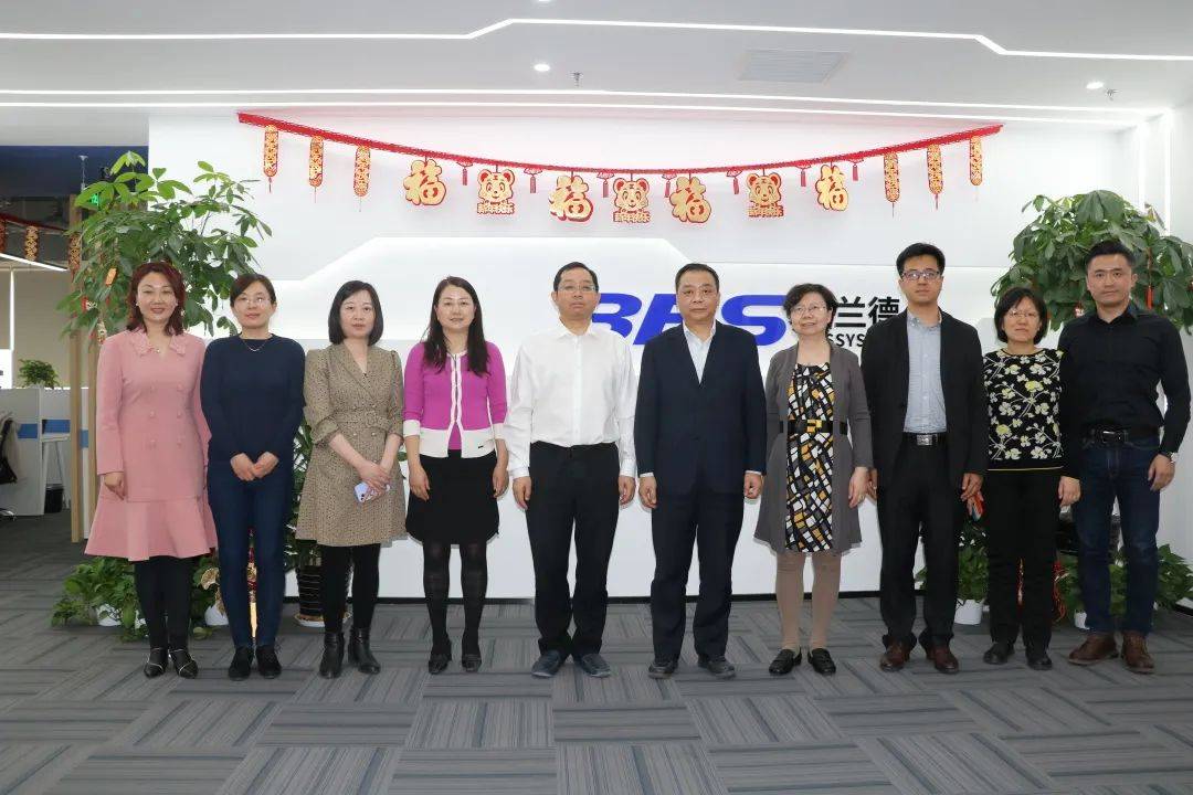 人才,校企,賦能,蘭德,高質量,打造 為企業人才賦能與高質量發展，寶蘭德推動校企深度融合，培養打造優質“雙人才 