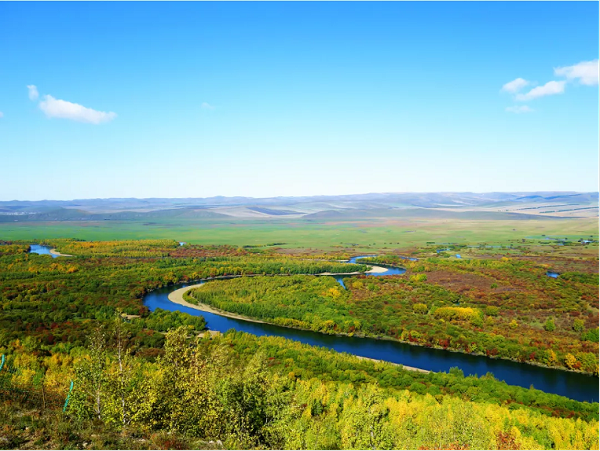 中旅風(fēng)景 額爾古納濕地 八坊十三巷 開年簽約6家景區(qū)，中旅風(fēng)景助力行業(yè)提質(zhì)增效