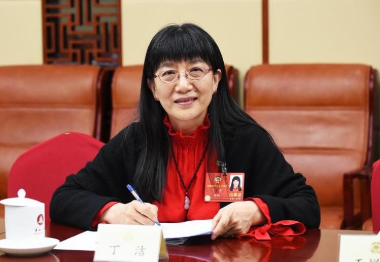 罕見病 人大代表 京東健康 罕見病醫療費用高昂引發關注 人大代表建議省級統籌罕見病醫療保障