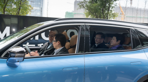威馬 沈暉 考察調研 上海市委常委、常務副市長陳寅一行蒞臨威馬考察調研