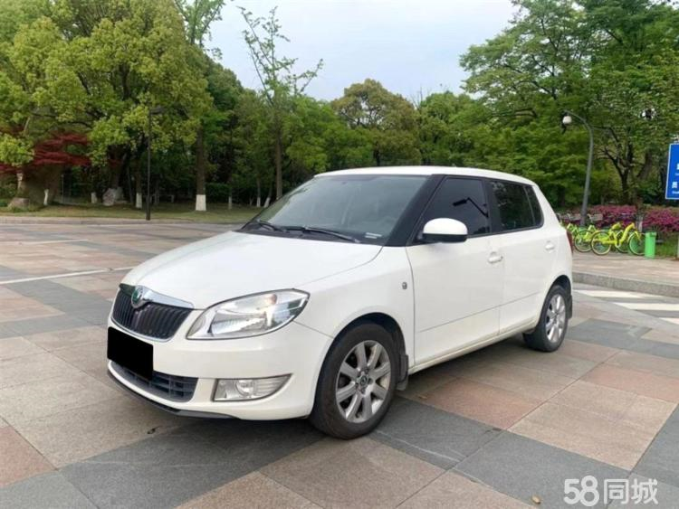 優(yōu)信二手車 優(yōu)信二手車兩萬(wàn)元輕松買車 滿足我的小傲嬌