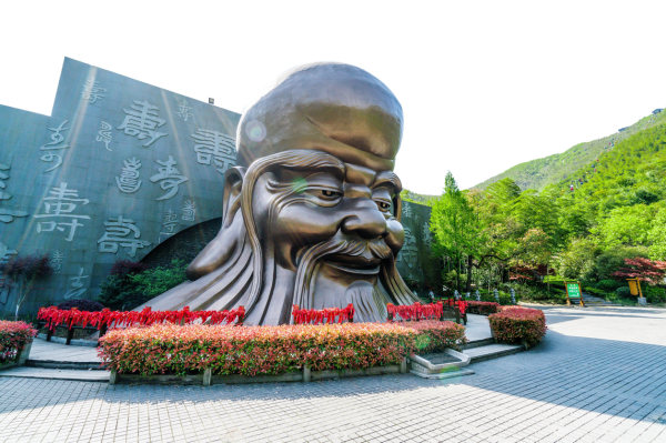 保險 老齡化 長壽時代，為什么說重疾是每個人要面對的挑戰(zhàn)？