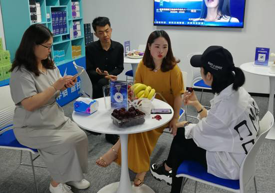 EPMO EPMO粒子流黑科技首秀濱海：醫(yī)普茂與溫嶺的一場(chǎng)健康“對(duì)話”