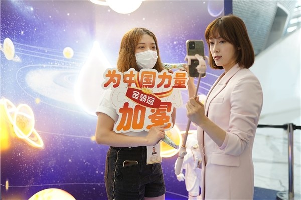 京東大廈 絕對(duì)震撼！一股神秘力量降臨京東大廈，金領(lǐng)冠專利傳承中國力量