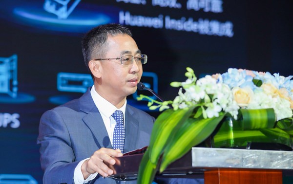 華為 華為侯金龍：融合能量流與信息流，推動光伏成為主力能源