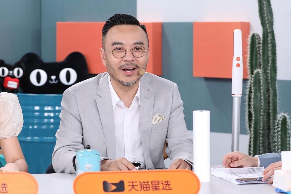 汪涵 汪涵攜手一汽-大眾新款精彩直播首秀 拉開新車直播首秀新帷幕