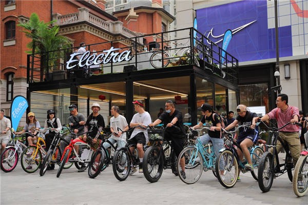 魔都太古匯  Electra自行車(chē)?yán)顺毕砟Ф继艆R 