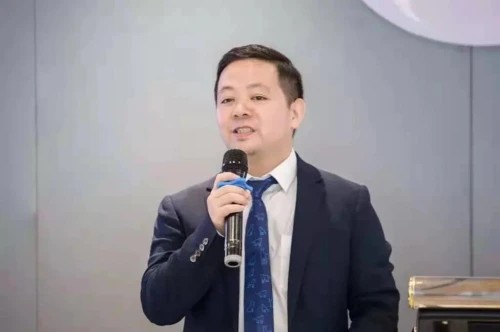 新瑞鵬 新瑞鵬李江：從科層制向生態型平臺的組織結構演進