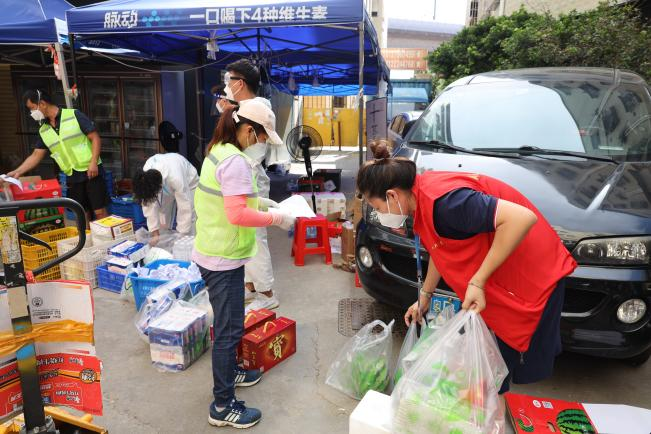 十薈團 每日配送物資超15萬件，十薈團成廣州民生物資保供主力軍