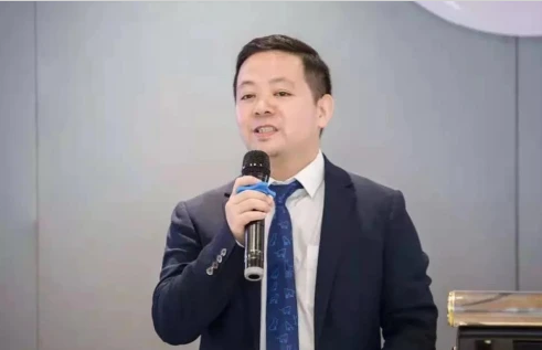 新瑞鵬 生態型平臺 新瑞鵬李江:從科層制向生態型平臺的組織結構演進
